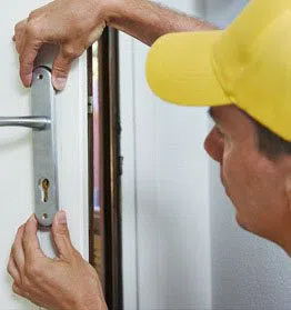 Bellerose NY Locksmith Store Bellerose, NY 718-619-4274 - changing-locks